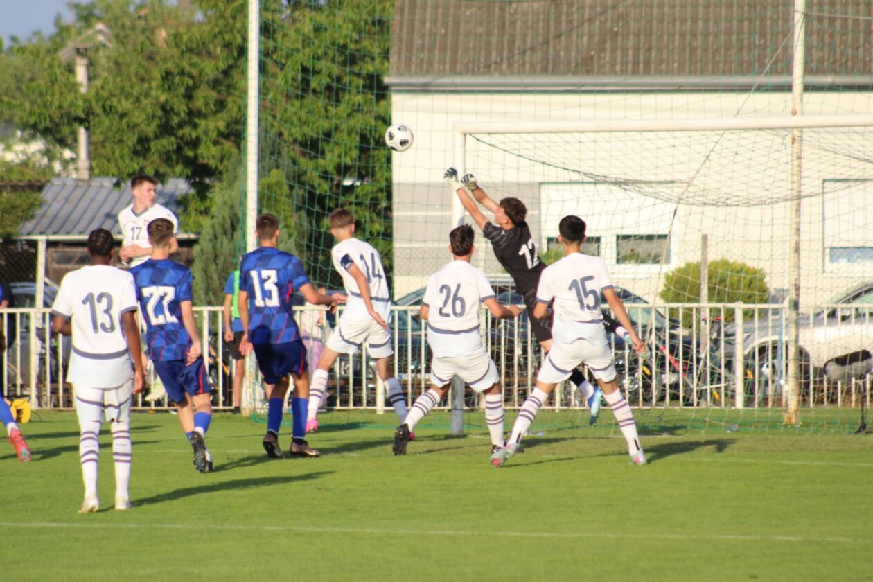 MEMORIJAL ‘VLATKO MARKOVIĆ’ Hrvatska U-15 slavila protiv Švicarske na otvaranju turnira (65) MEMORIJAL ‘VLATKO MARKOVIĆ’ Hrvatska U-15 slavila protiv Švicarske na otvaranju turnira (65)