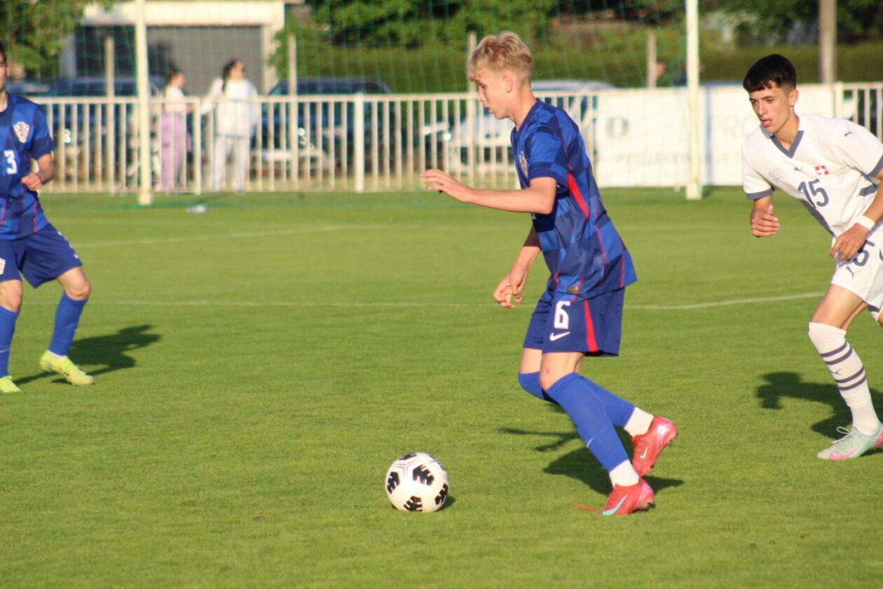 MEMORIJAL ‘VLATKO MARKOVIĆ’ Hrvatska U-15 slavila protiv Švicarske na otvaranju turnira (75) MEMORIJAL ‘VLATKO MARKOVIĆ’ Hrvatska U-15 slavila protiv Švicarske na otvaranju turnira (75)