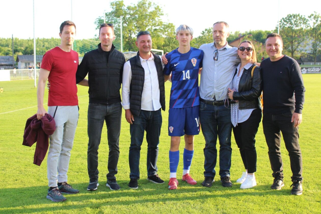 MEMORIJAL ‘VLATKO MARKOVIĆ’ Hrvatska U-15 slavila protiv Švicarske na otvaranju turnira (79) MEMORIJAL ‘VLATKO MARKOVIĆ’ Hrvatska U-15 slavila protiv Švicarske na otvaranju turnira (79)