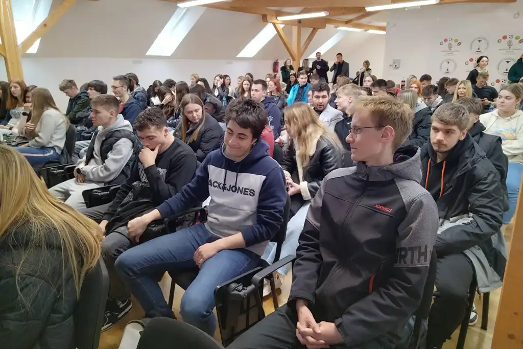 MEV Dan za maturante (3)