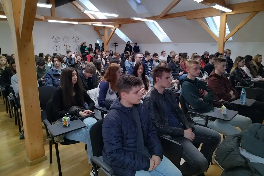 MEV Dan za maturante (5)