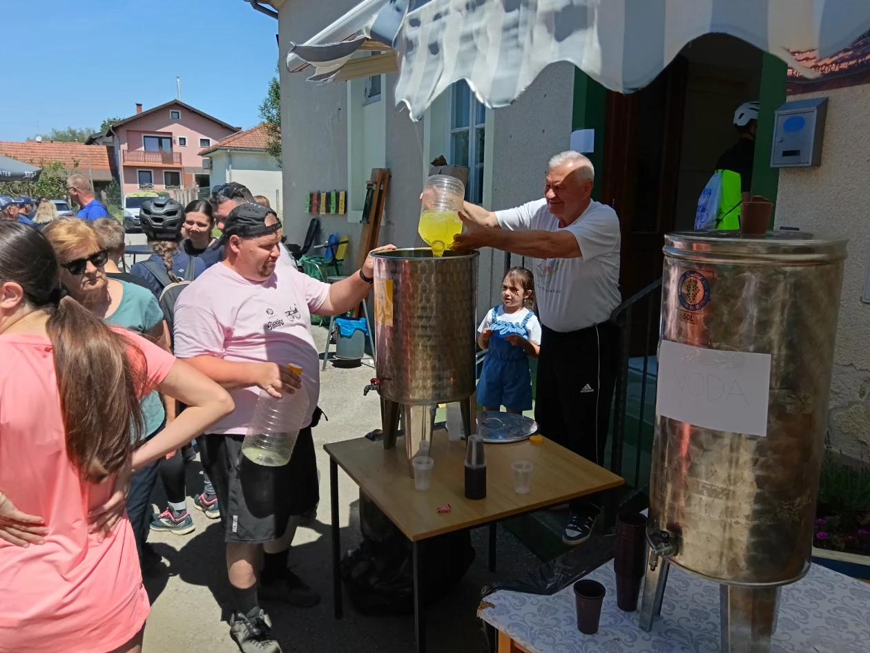 MIHOVLJAN Ivica Novak Čak bajk (60)