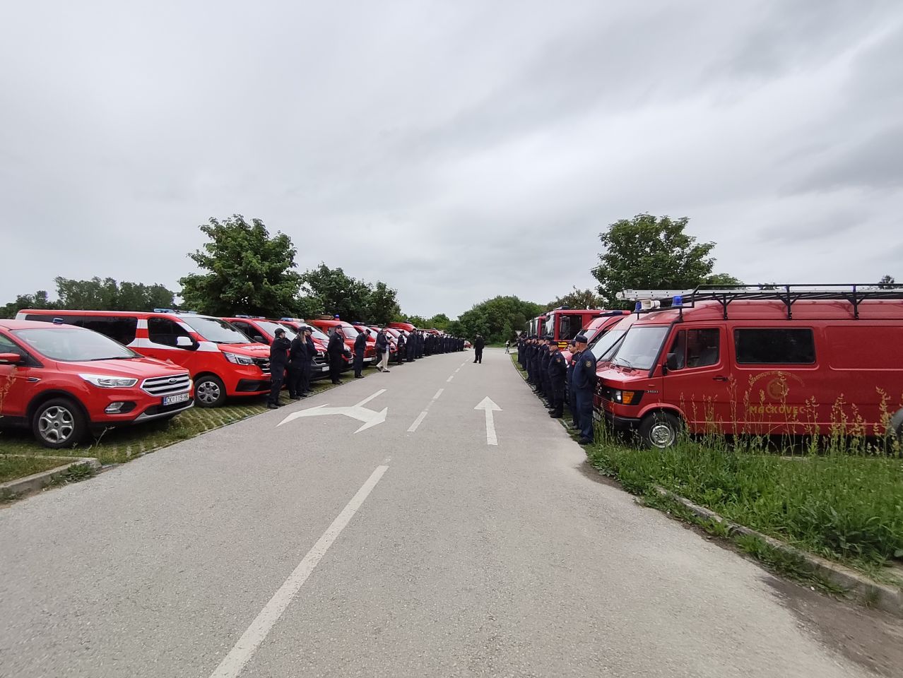 MIMOHOD VOZILA Defile kroz Čakovec obilježio kraj svibnja, mjeseca zaštite od požara (20)