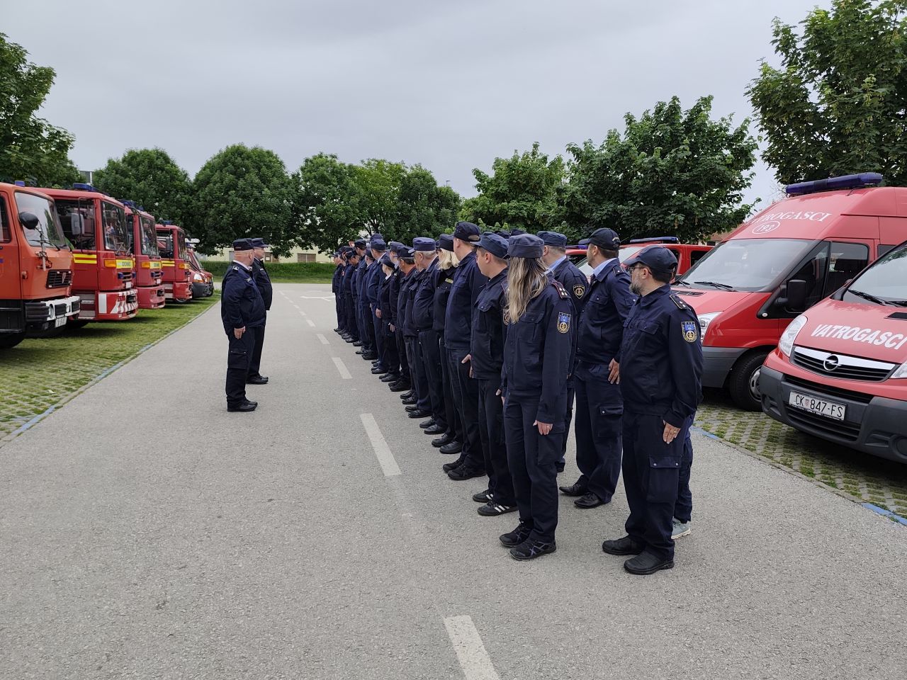 MIMOHOD VOZILA Defile kroz Čakovec obilježio kraj svibnja, mjeseca zaštite od požara (24)