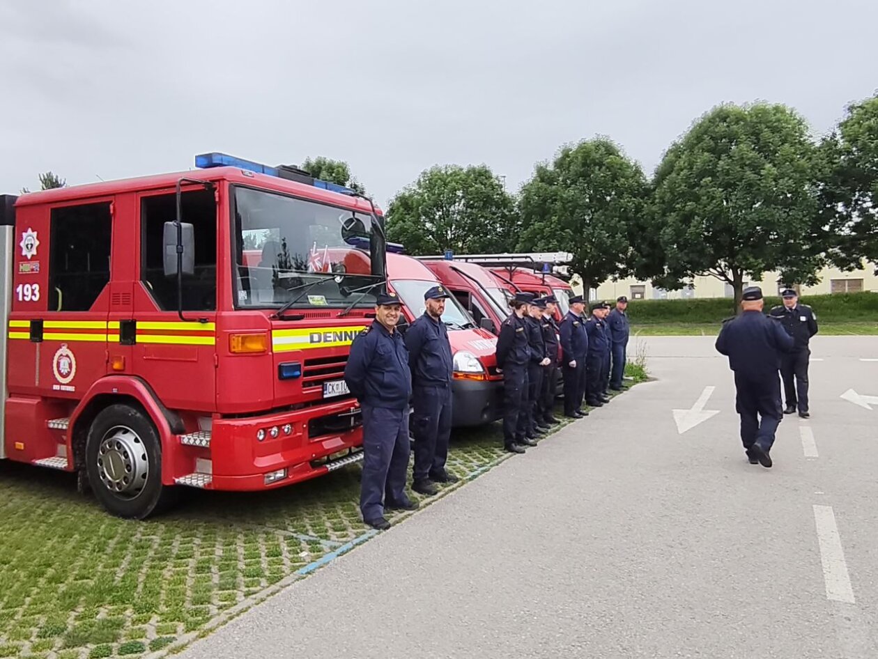 MIMOHOD VOZILA Defile kroz Čakovec obilježio kraj svibnja, mjeseca zaštite od požara (4)