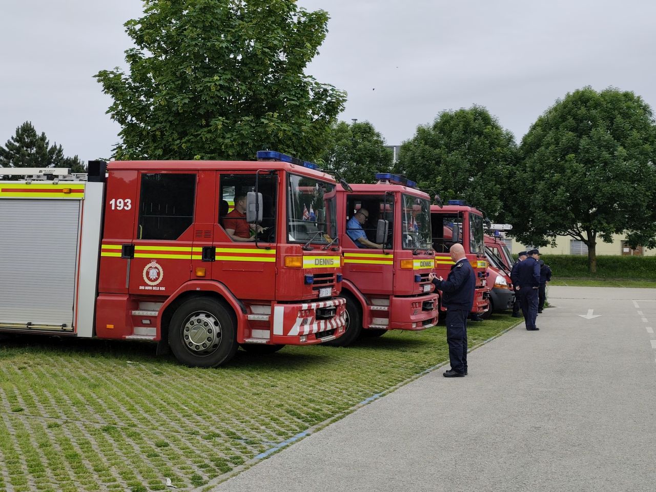 MIMOHOD VOZILA Defile kroz Čakovec obilježio kraj svibnja, mjeseca zaštite od požara (8)