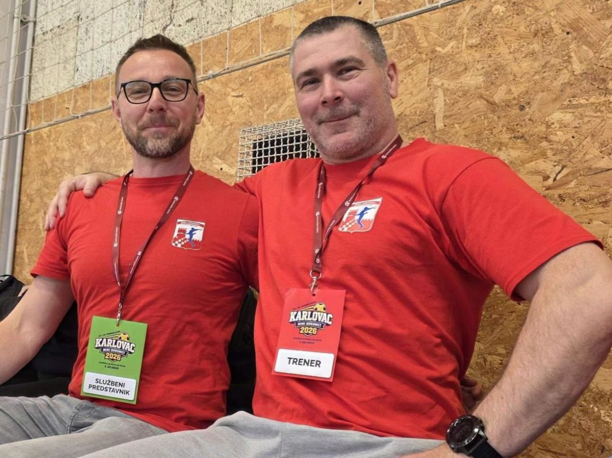 MINI RUKOMET Veliki uspjeh malih Zrinskica – srebro zlatnog sjaja u Karlovcu (7)
