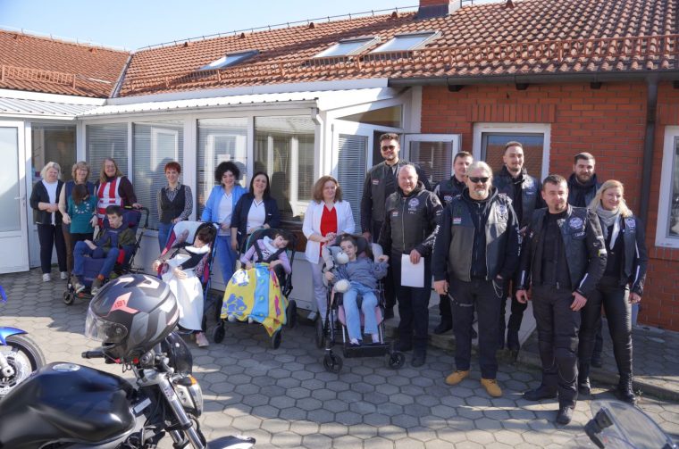 MK Pikač donacija Dnevni boravak djece dr Antun Bogdan (40)