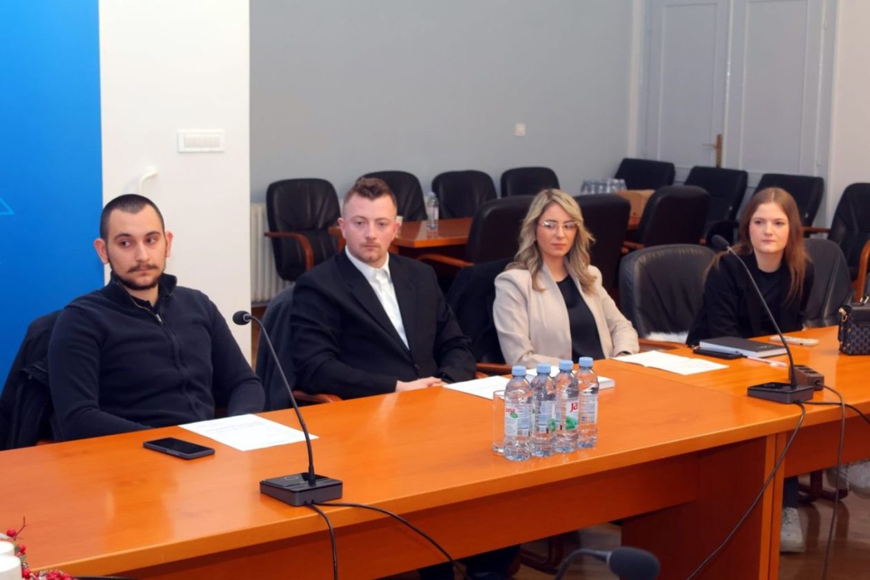 MLADI DOBILI GLAS Konstituiran Savjet mladih Grada Čakovca (5)