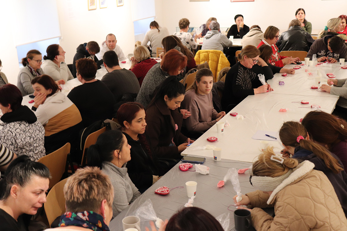 MMČ Humana Nova (14) MMČ Humana Nova (14)