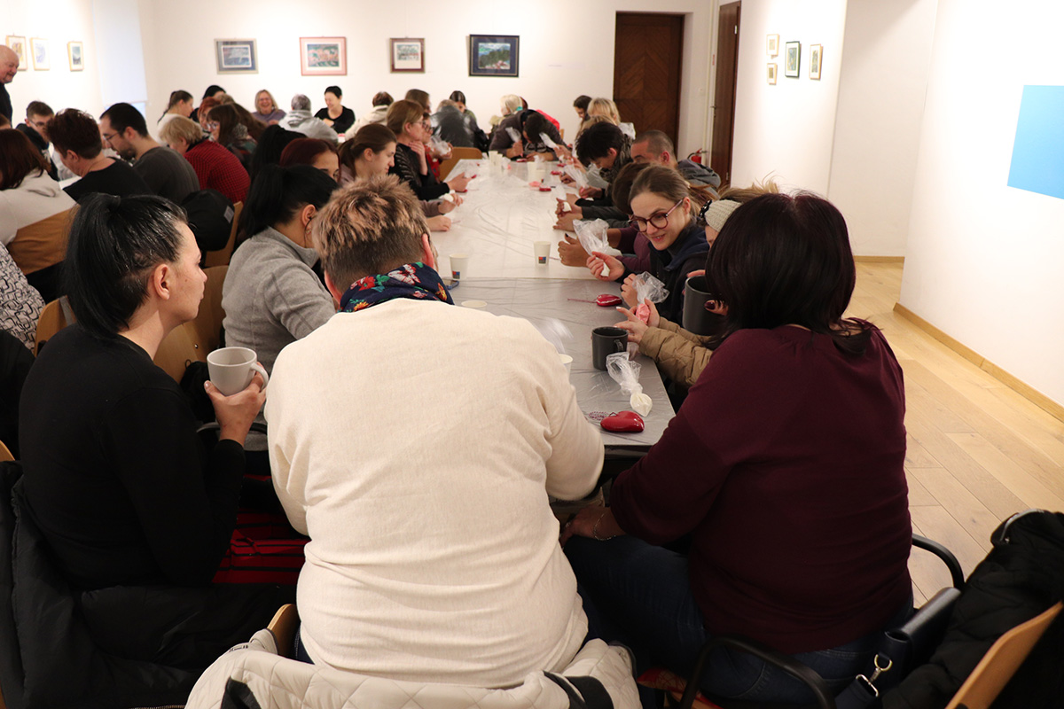 MMČ Humana Nova (17) MMČ Humana Nova (17)