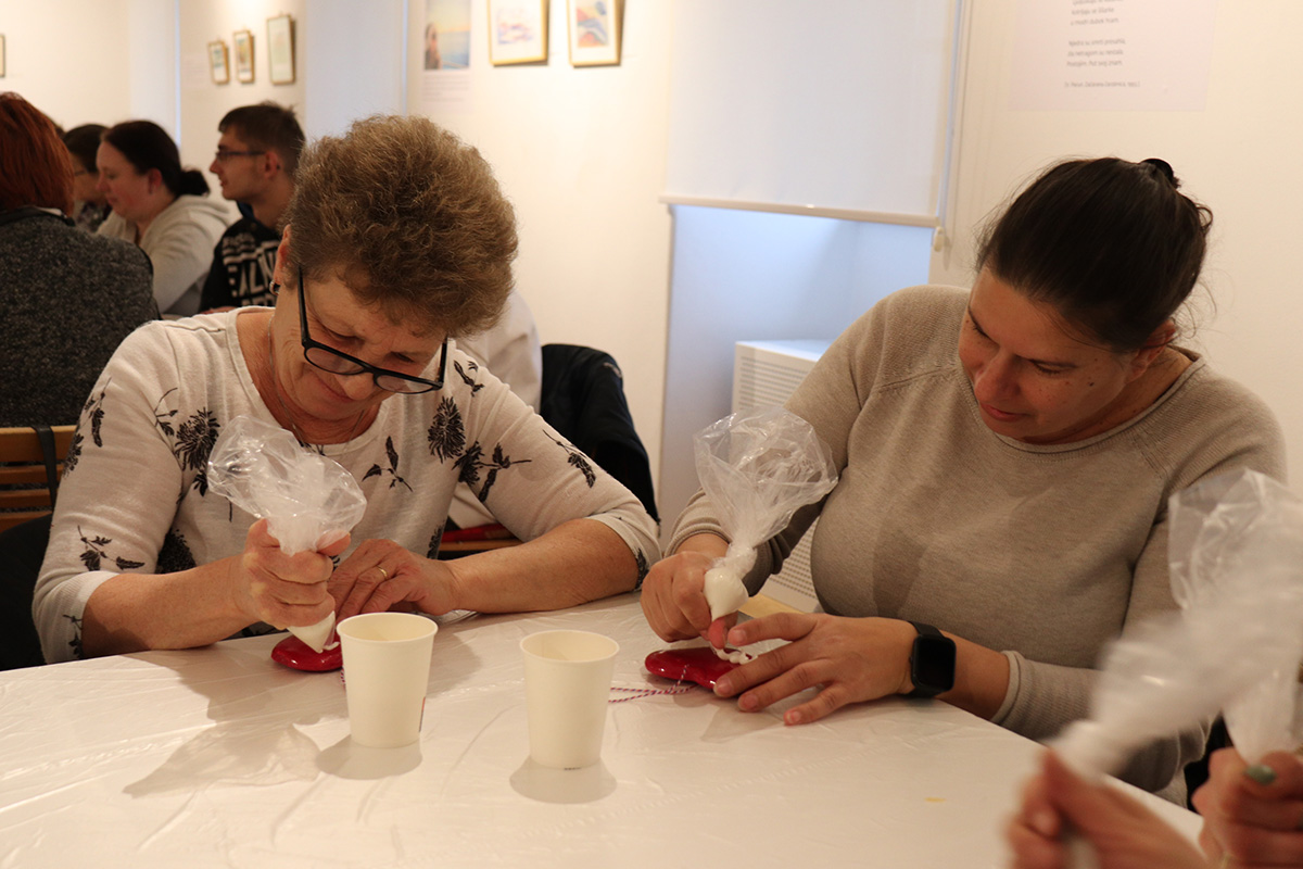 MMČ Humana Nova (23) MMČ Humana Nova (23)