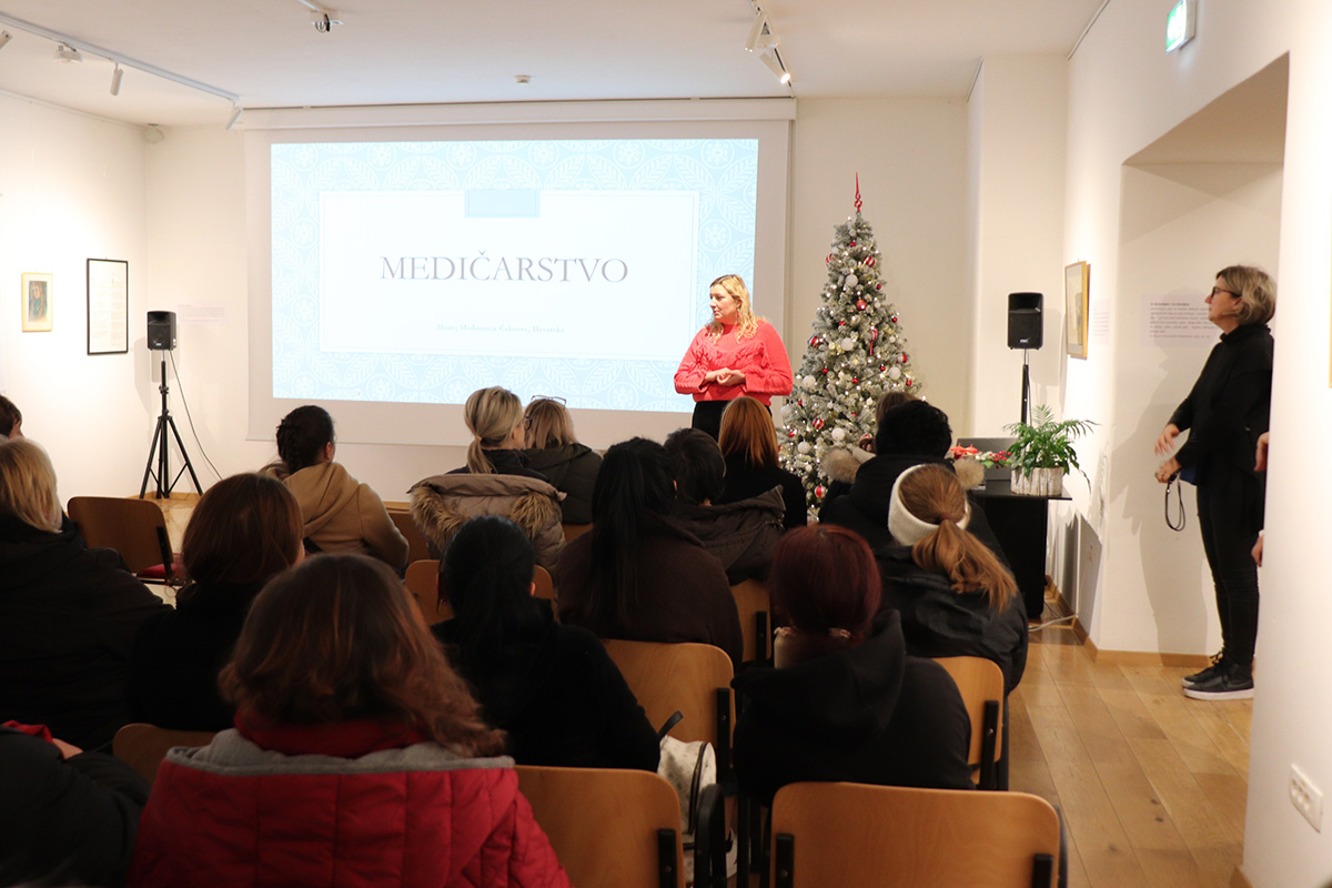 MMČ Humana Nova (34) MMČ Humana Nova (34)