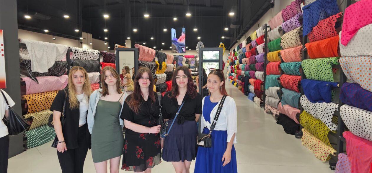 MODA U SEVILLI Učenice Gospodarske škole blistale u španjolskoj školi mode (8)