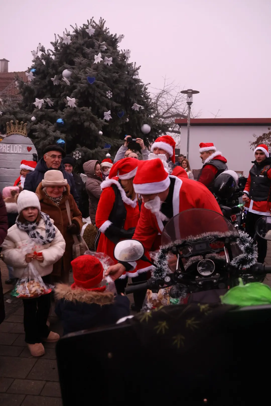 MOTO MRAZOVI PRELOG (24) MOTO MRAZOVI PRELOG (24)