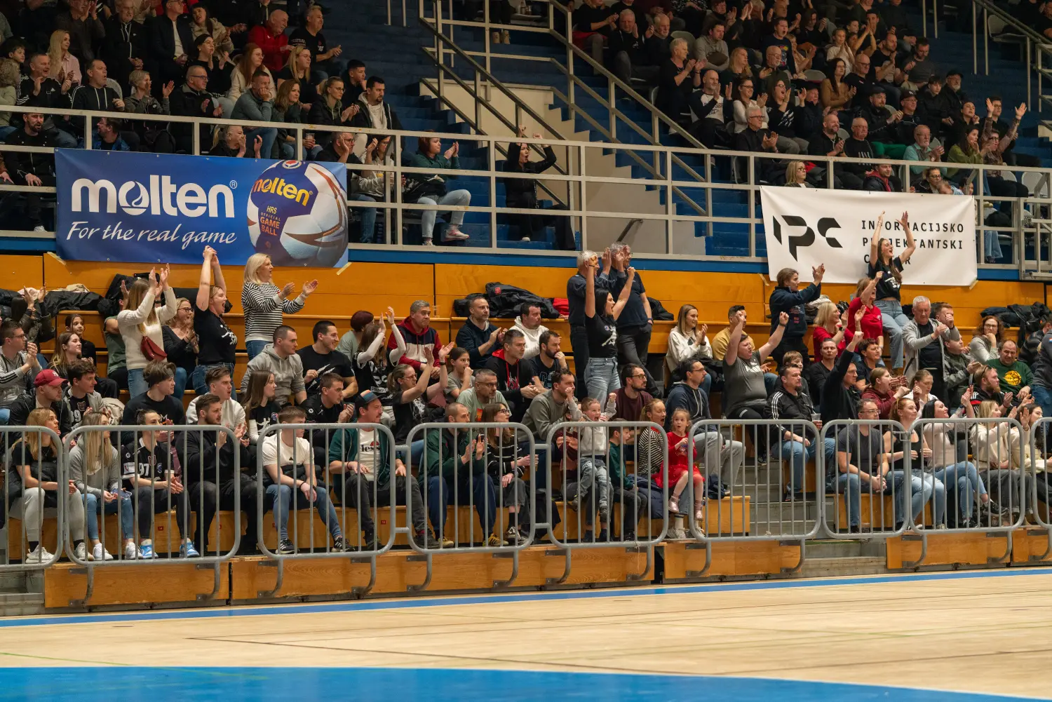 MRK Čakovec, RK NEXE, 3. kolo – Paket24, Premijer liga, Liga za prvaka (26) MRK Čakovec, RK NEXE, 3. kolo – Paket24, Premijer liga, Liga za prvaka (26)