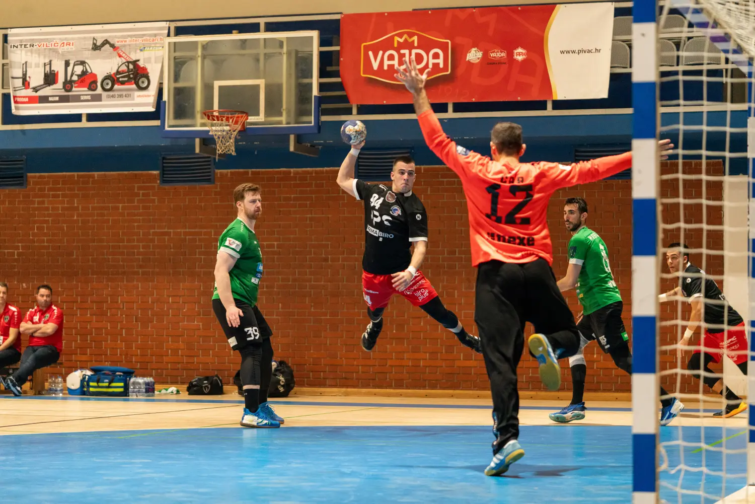 MRK Čakovec, RK NEXE, 3. kolo – Paket24, Premijer liga, Liga za prvaka (46) MRK Čakovec, RK NEXE, 3. kolo – Paket24, Premijer liga, Liga za prvaka (46)