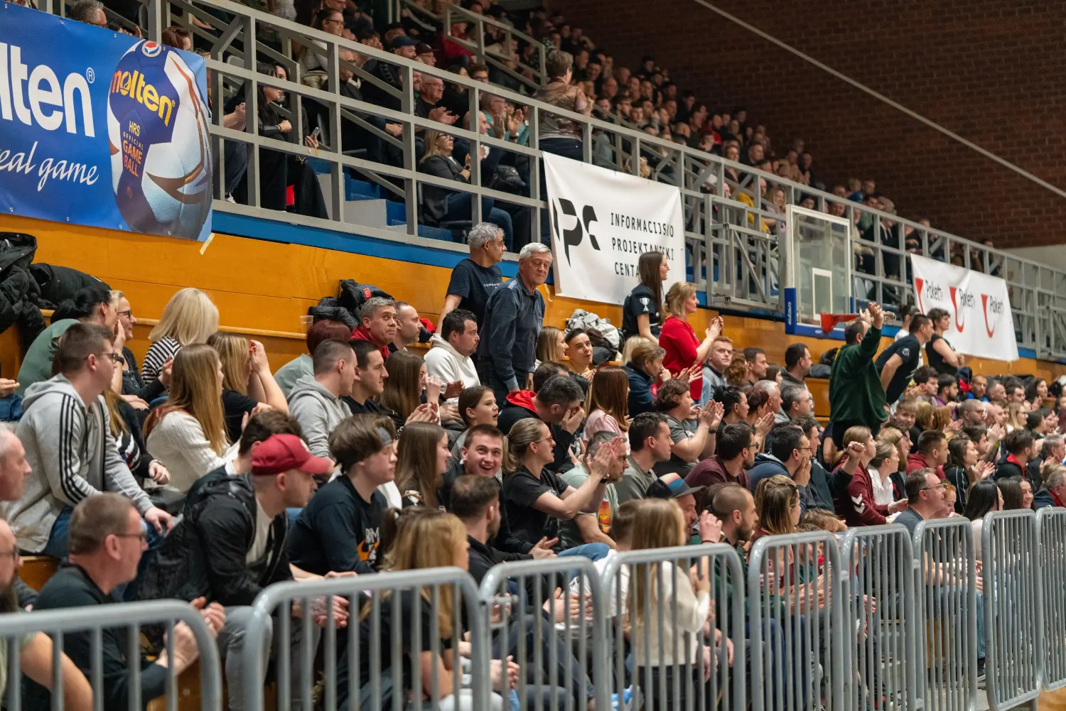 MRK Čakovec, RK NEXE, 3. kolo – Paket24, Premijer liga, Liga za prvaka (55) MRK Čakovec, RK NEXE, 3. kolo – Paket24, Premijer liga, Liga za prvaka (55)