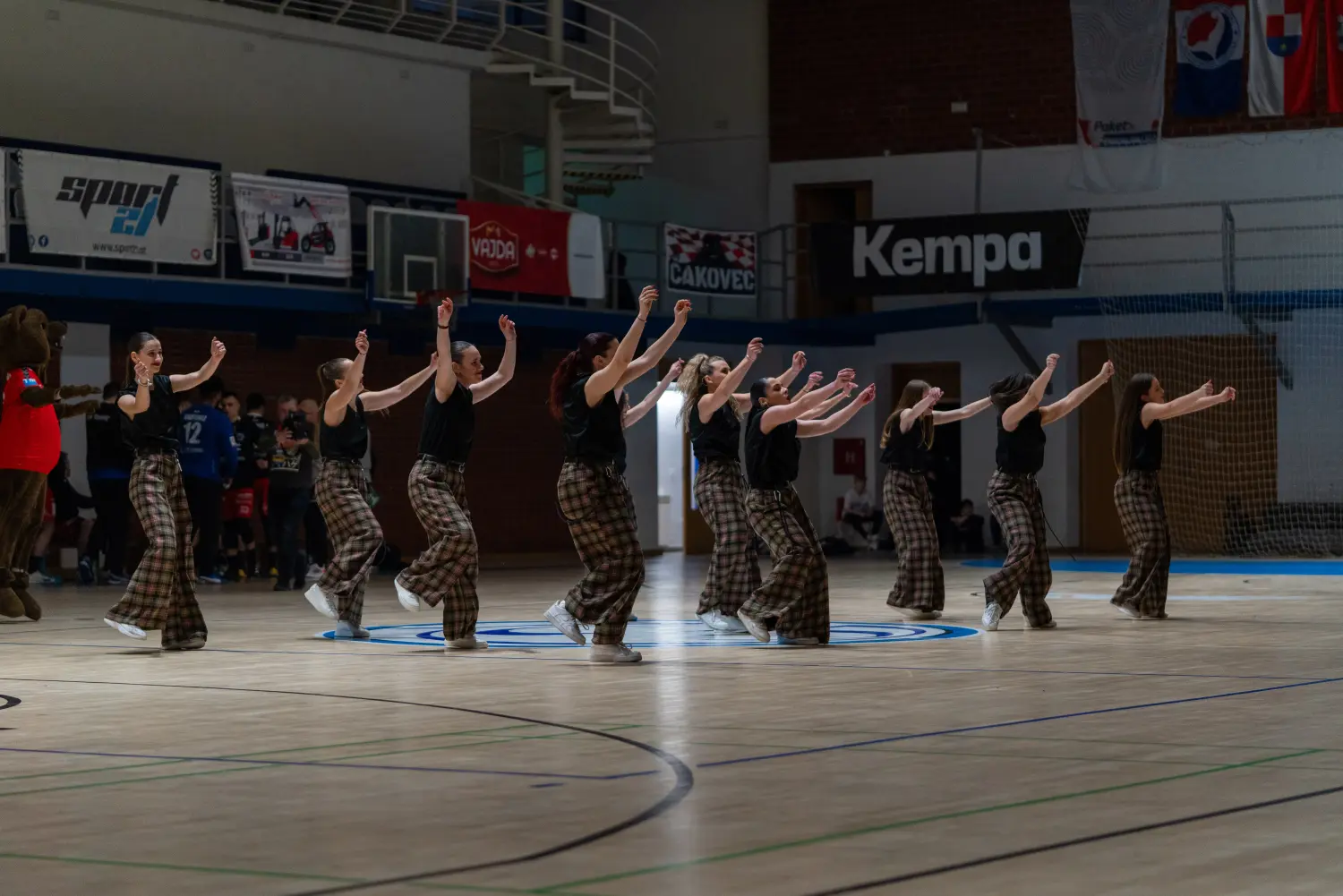 MRK Čakovec, RK NEXE, 3. kolo – Paket24, Premijer liga, Liga za prvaka (90) MRK Čakovec, RK NEXE, 3. kolo – Paket24, Premijer liga, Liga za prvaka (90)