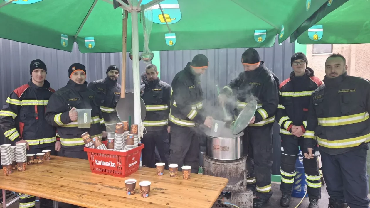 MURSKO SREDIŠĆE Badnje jutro (19)