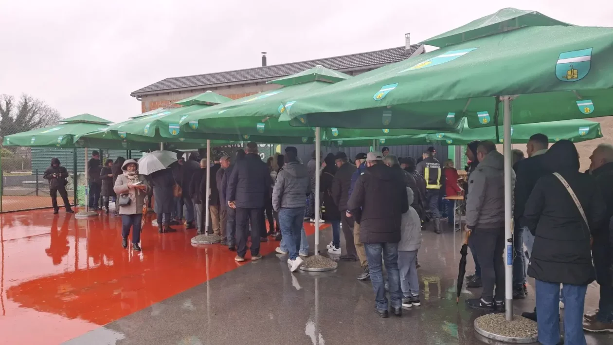 MURSKO SREDIŠĆE Badnje jutro (20)