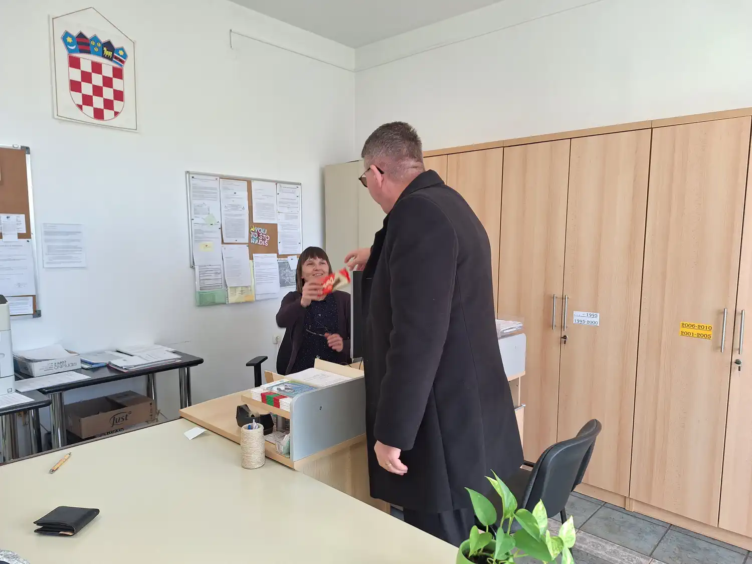 MURSKO SREDIŠĆE Gradonačelnik Srpak zahvalio službama na suradnji i poželio uspješnu 2025. godinu (7)