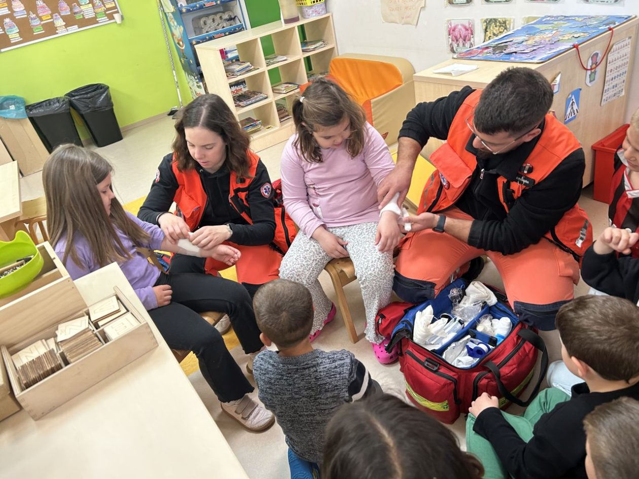 MURSKO SREDIŠĆE Nacionalni dan hitne medicinske službe obilježen u Dječjem vrtiću Maslačak (3)