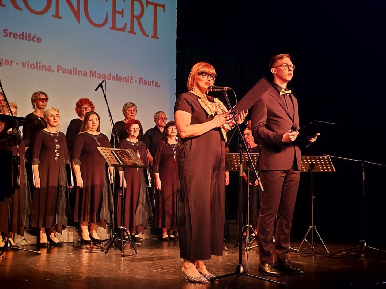MURSKO SREDIŠĆE Održan godišnji koncert KUD-a Mura u CZK Rudar (16)