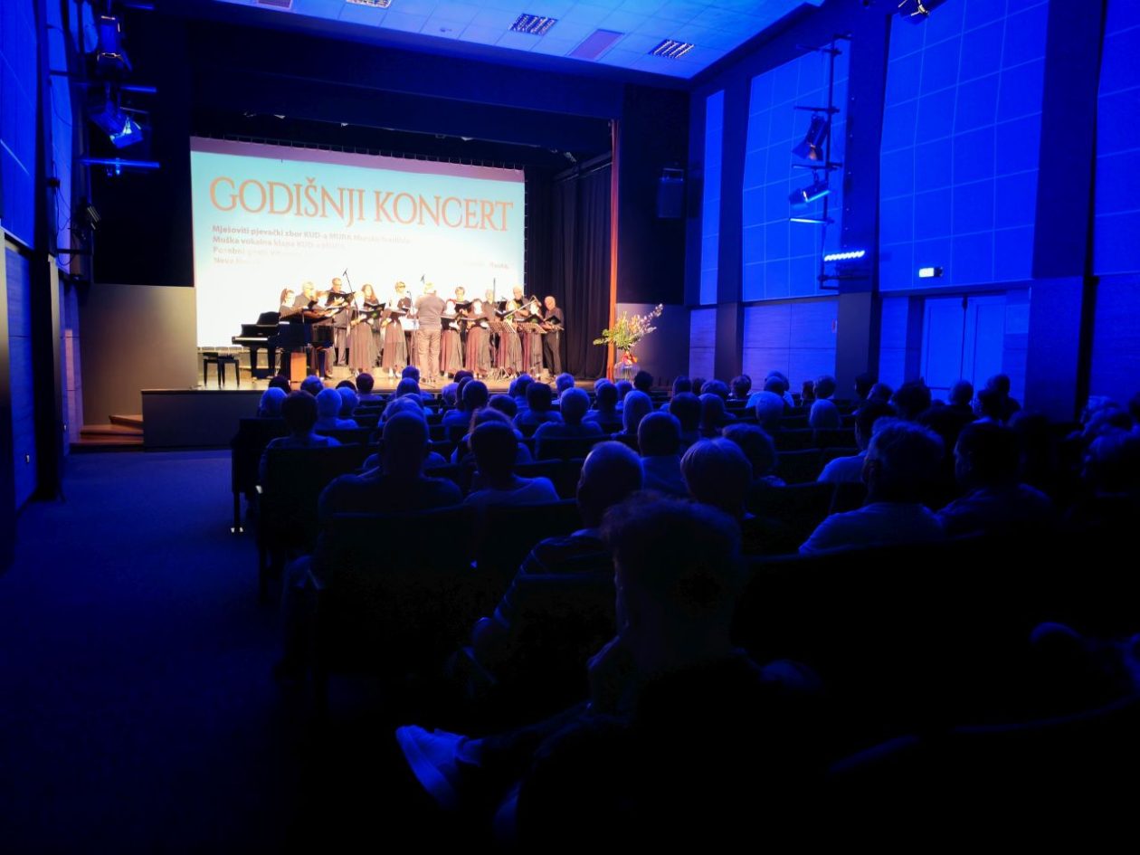 MURSKO SREDIŠĆE Održan godišnji koncert KUD-a Mura u CZK Rudar (19)