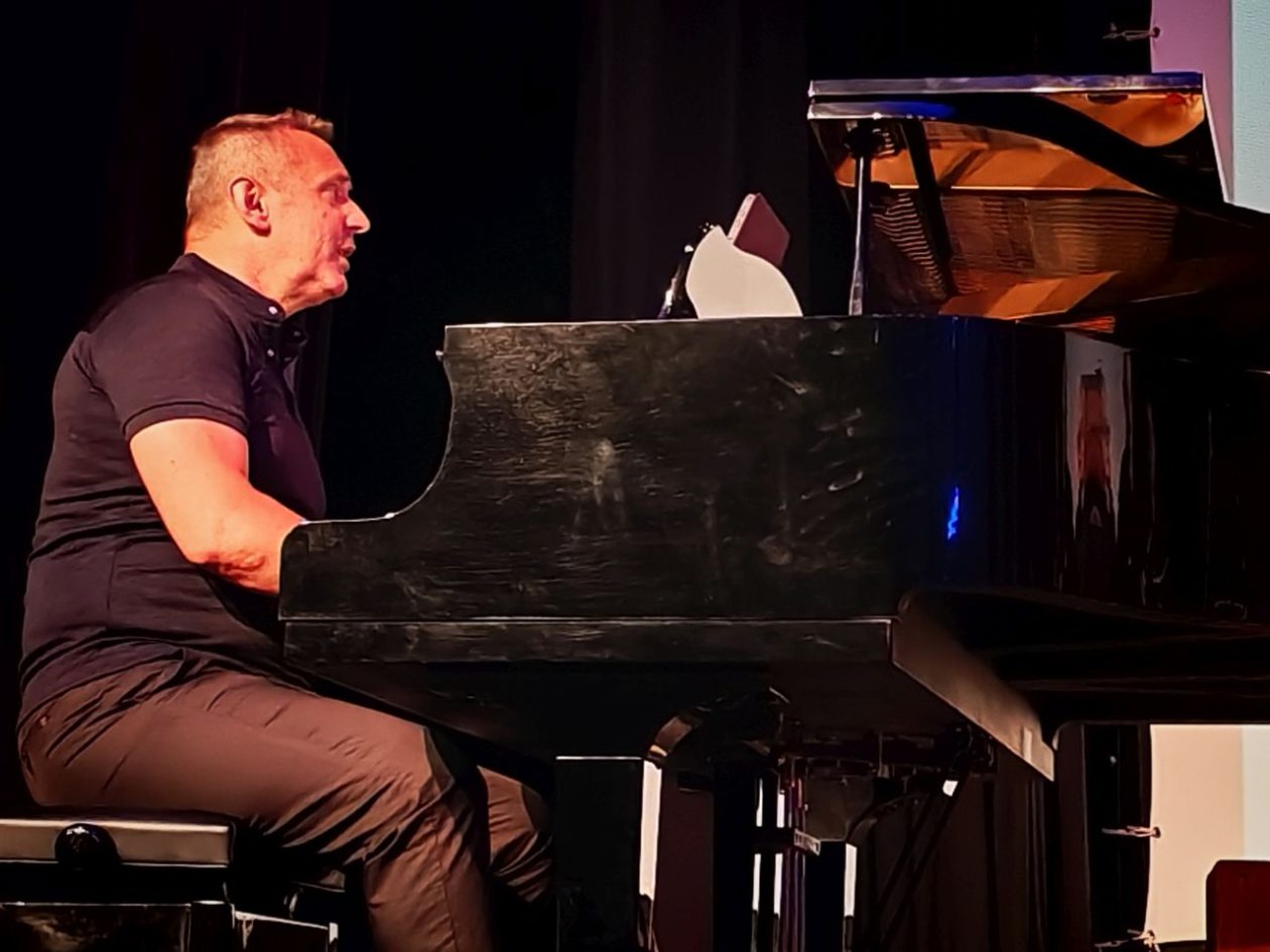 MURSKO SREDIŠĆE Održan godišnji koncert KUD-a Mura u CZK Rudar (3)