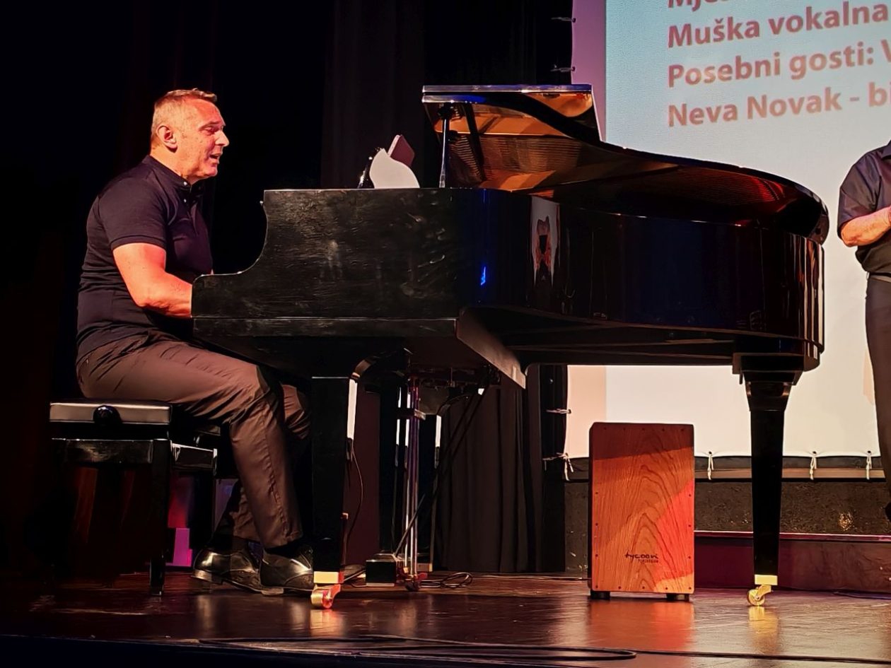 MURSKO SREDIŠĆE Održan godišnji koncert KUD-a Mura u CZK Rudar (4)
