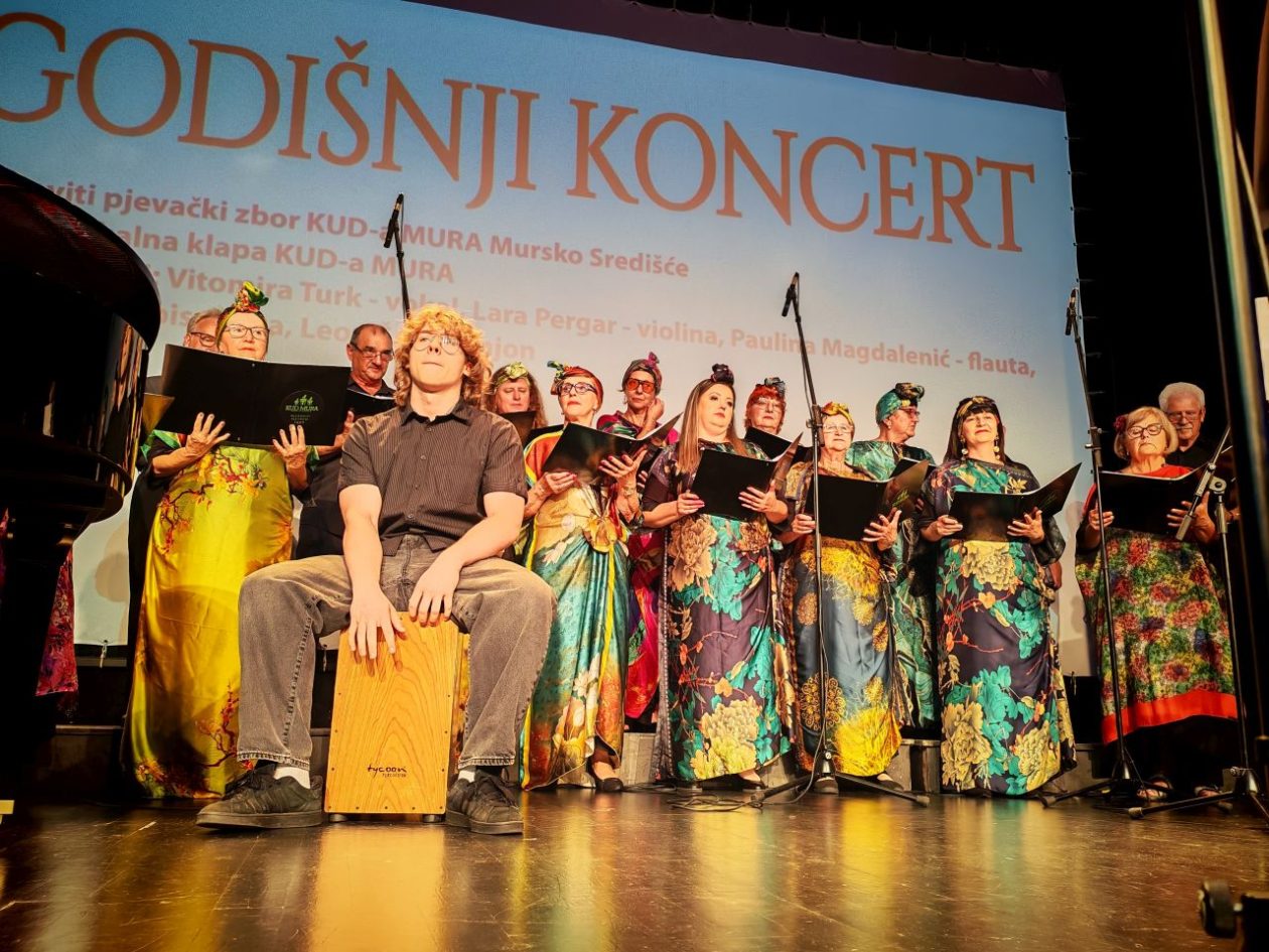 MURSKO SREDIŠĆE Održan godišnji koncert KUD-a Mura u CZK Rudar (6)