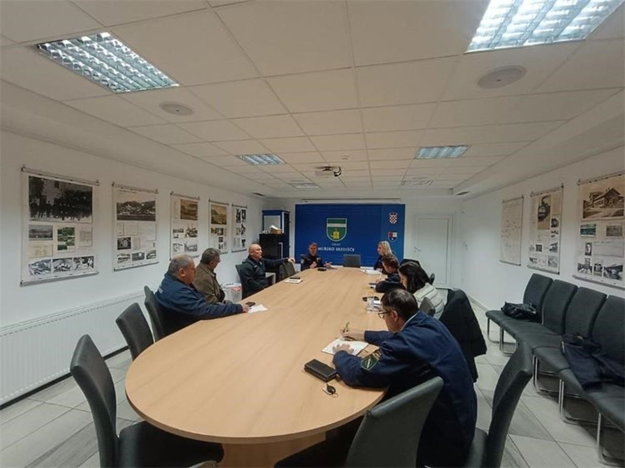 MURSKO SREDIŠĆE Održan sastanak komunalnih redara i policije s ciljem bolje suradnje na terenu (4)