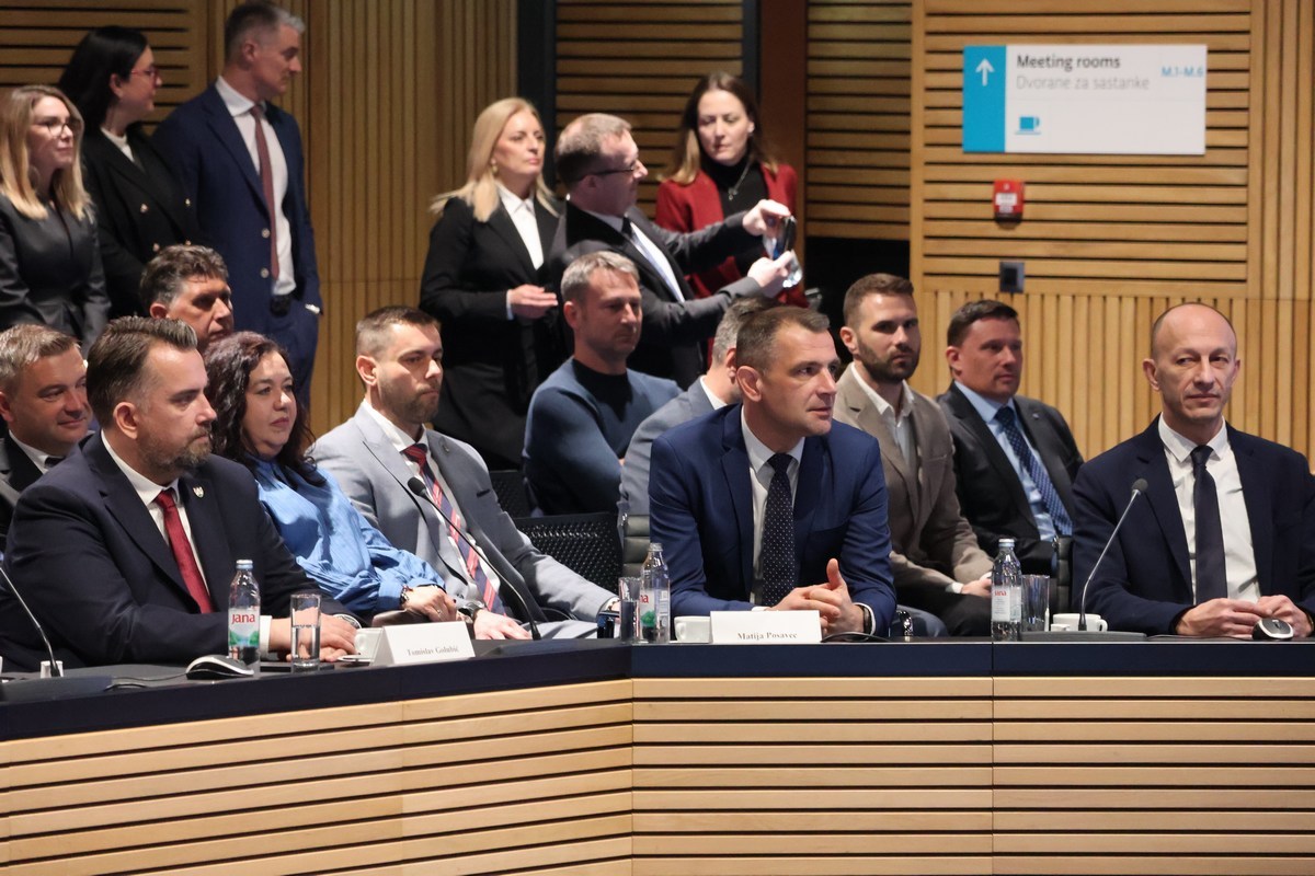 MŽ ulaganja graditeljska škola dvorana (6)