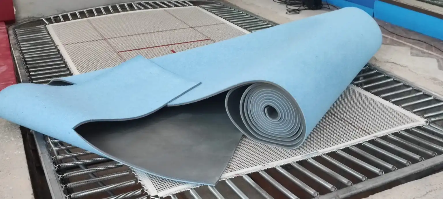 Macanov dom (11) Macanov dom (11)