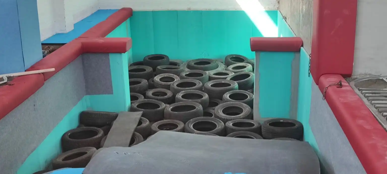 Macanov dom (12) Macanov dom (12)