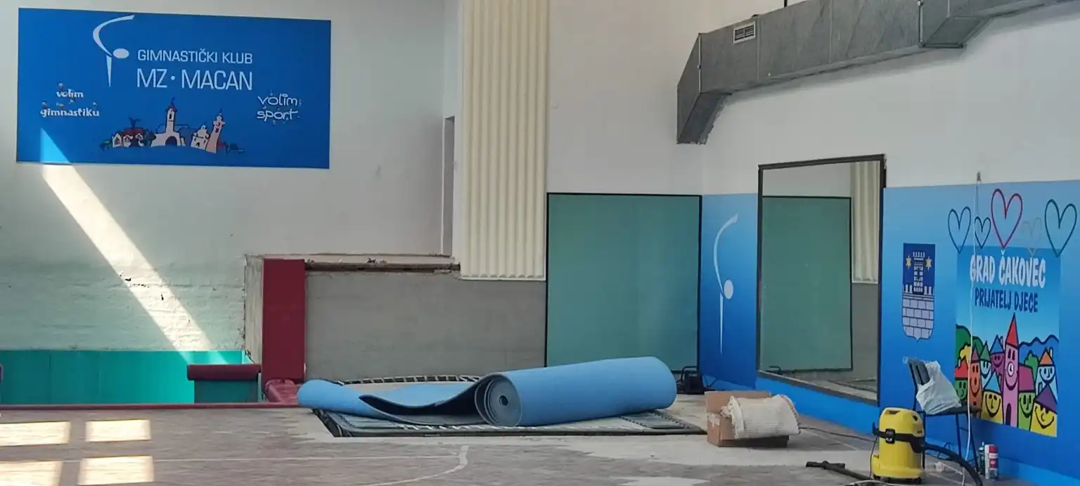 Macanov dom (26) Macanov dom (26)