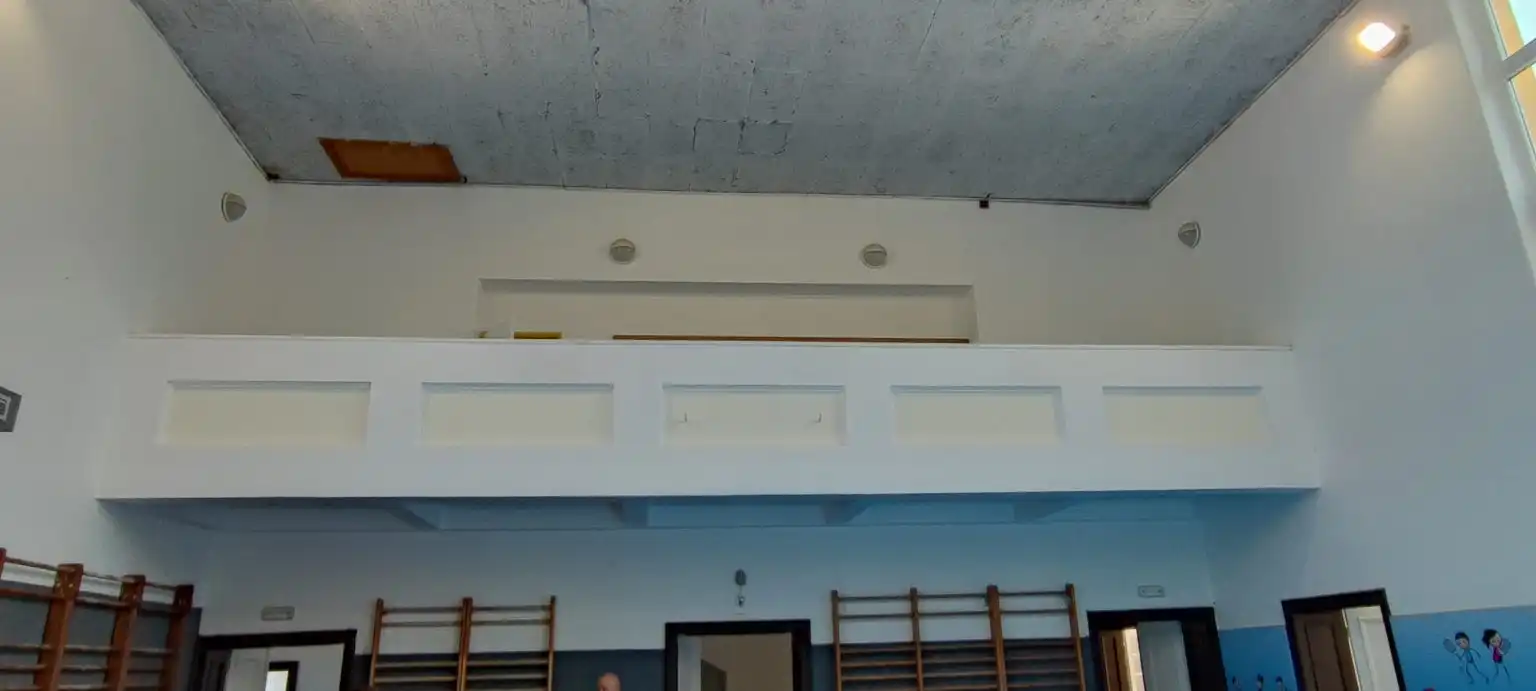 Macanov dom (27) Macanov dom (27)