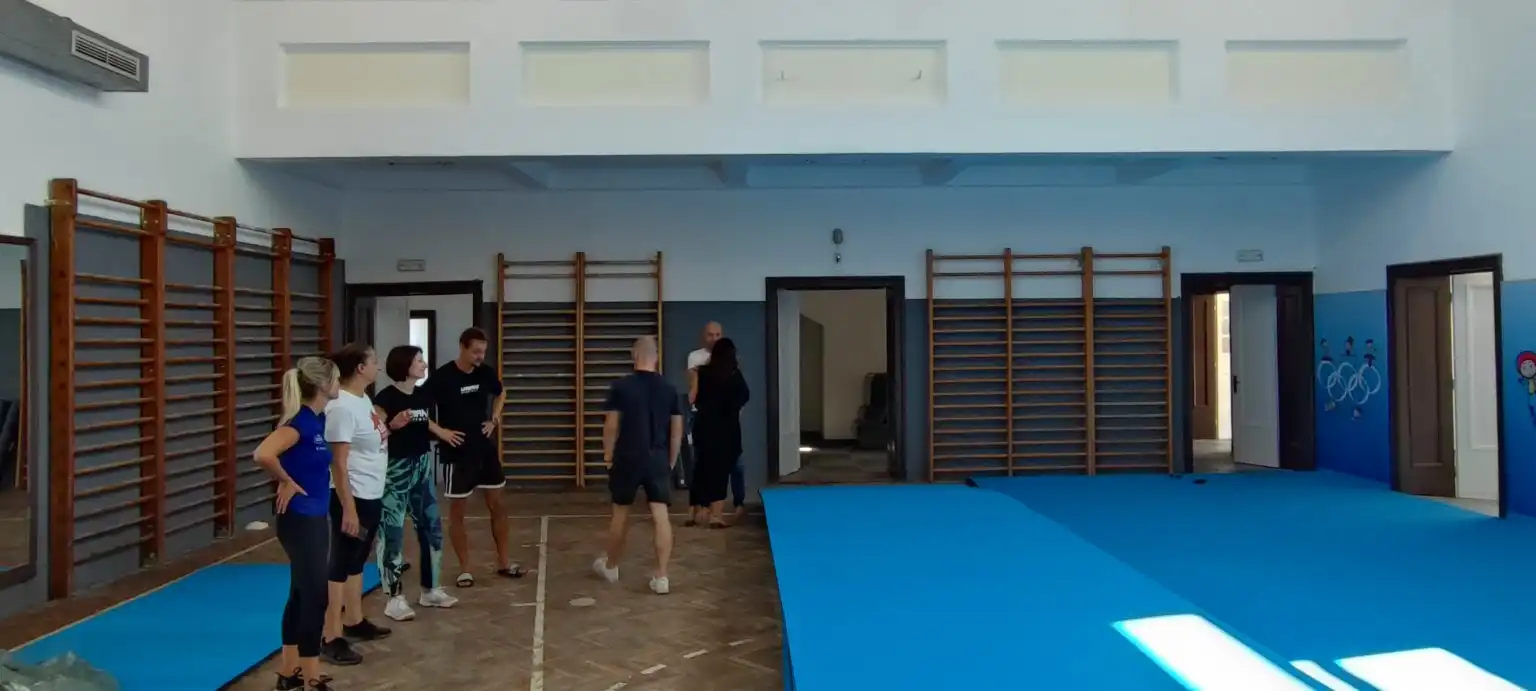 Macanov dom (28) Macanov dom (28)