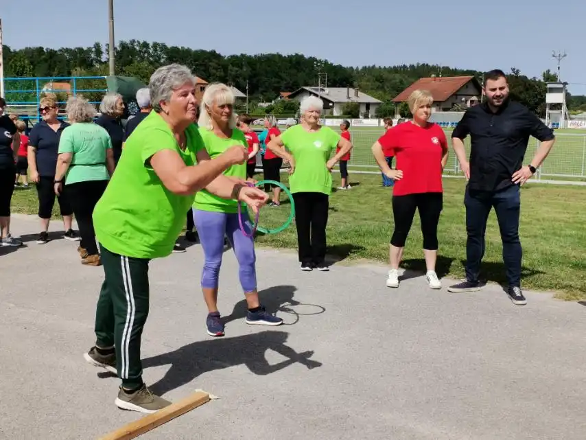 Macinec – sportski susreti udruga žena (27) Macinec – sportski susreti udruga žena (27)
