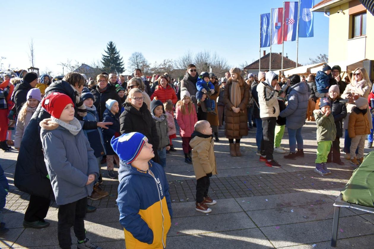 Mala Suborica, podnevni doček 2025 (2)