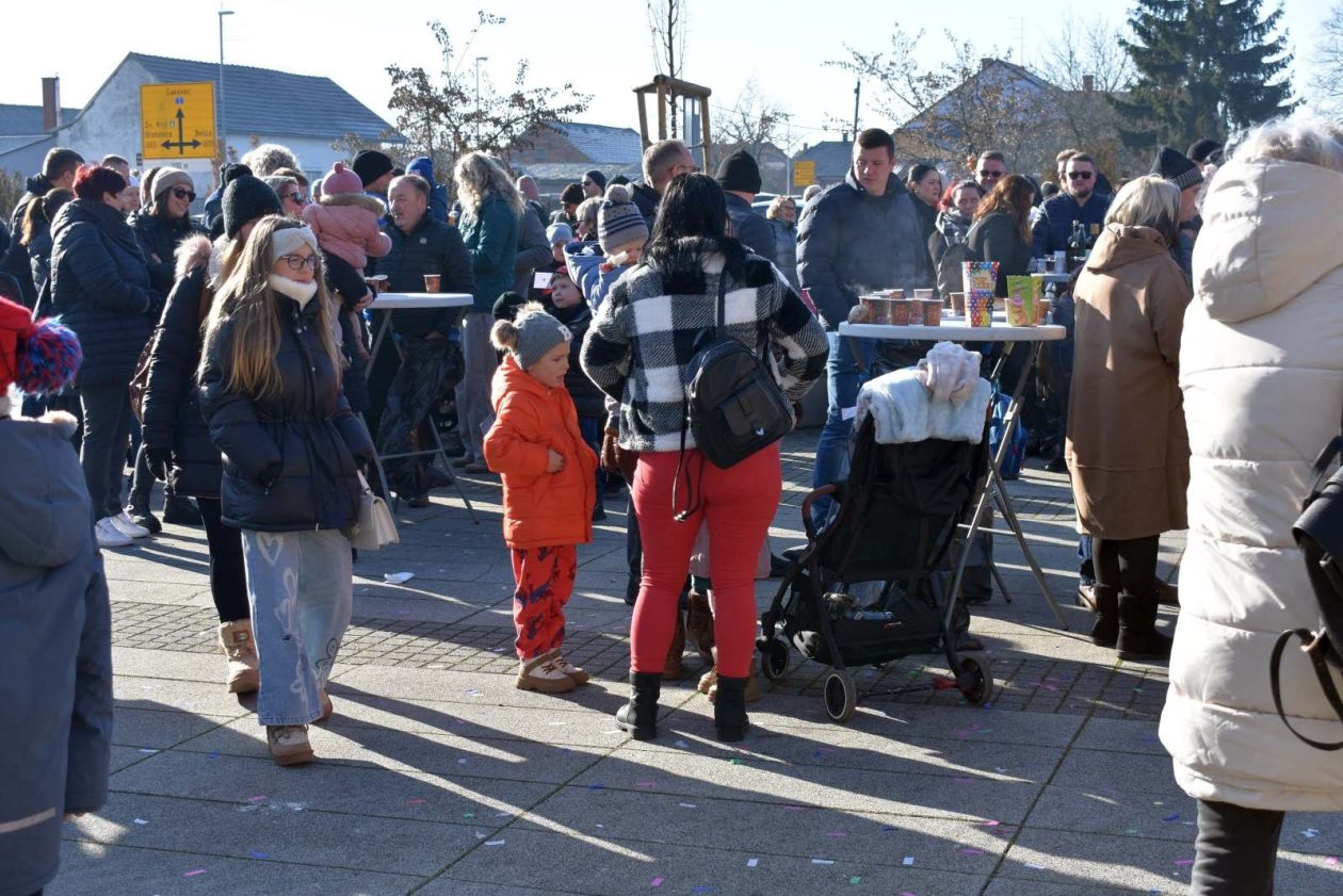 Mala Suborica, podnevni doček 2025 (34)