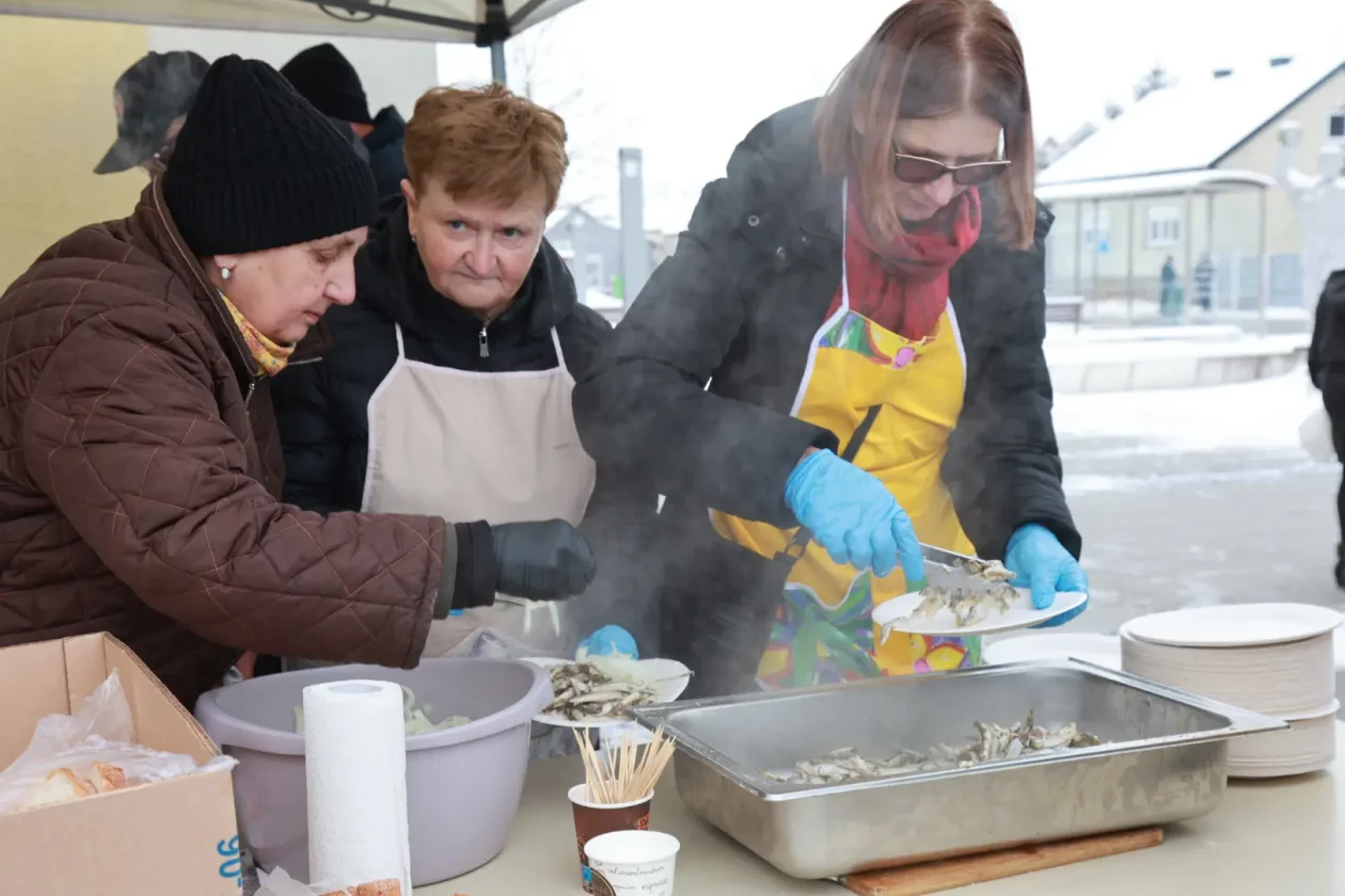 Mala Subotica podjela ribica – sveta tri kralja (26)