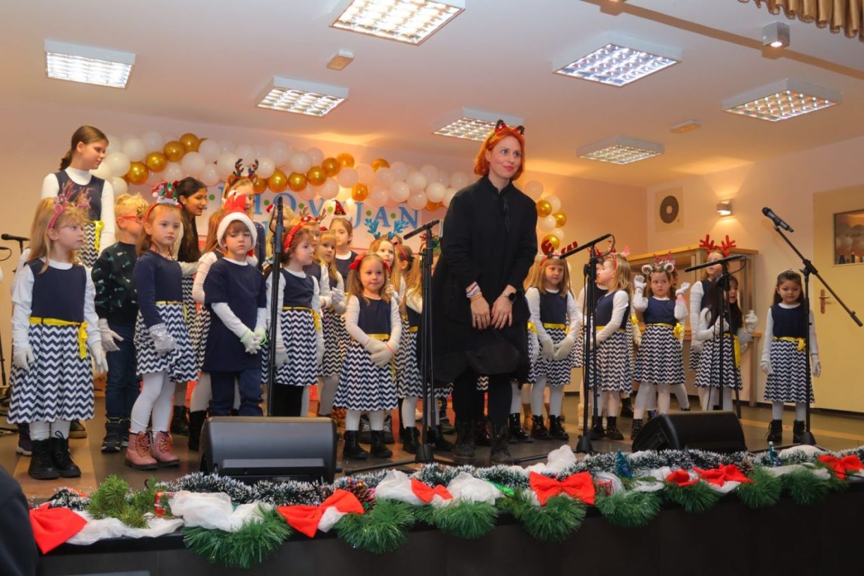 Mali Advent u Mihovljanu okupio mještane u blagdanskom duhu (13)