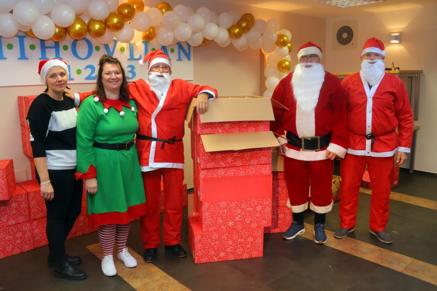 Mali Advent u Mihovljanu okupio mještane u blagdanskom duhu (24) Mali Advent u Mihovljanu okupio mještane u blagdanskom duhu (24)