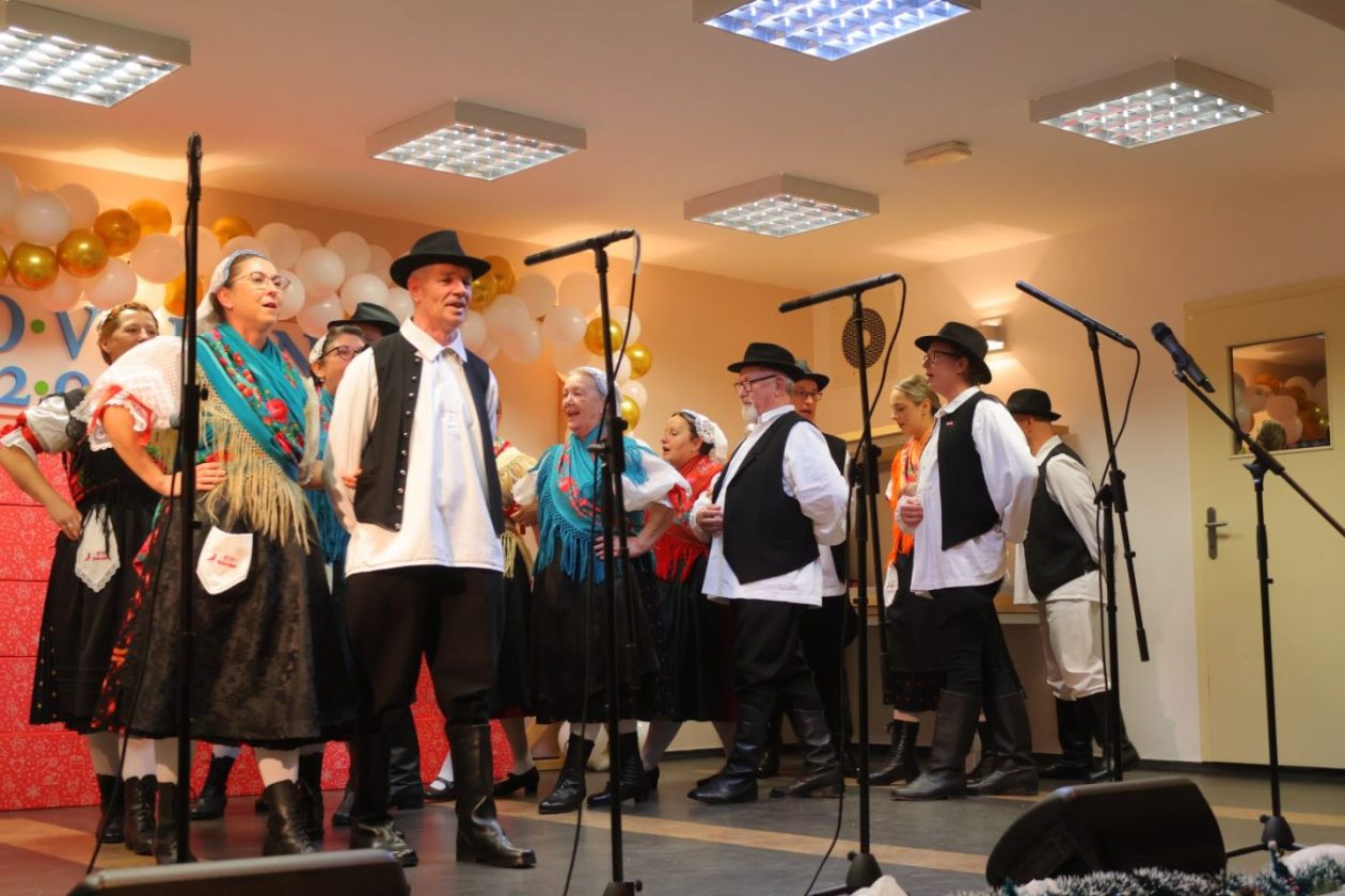 Mali Advent u Mihovljanu okupio mještane u blagdanskom duhu (7)