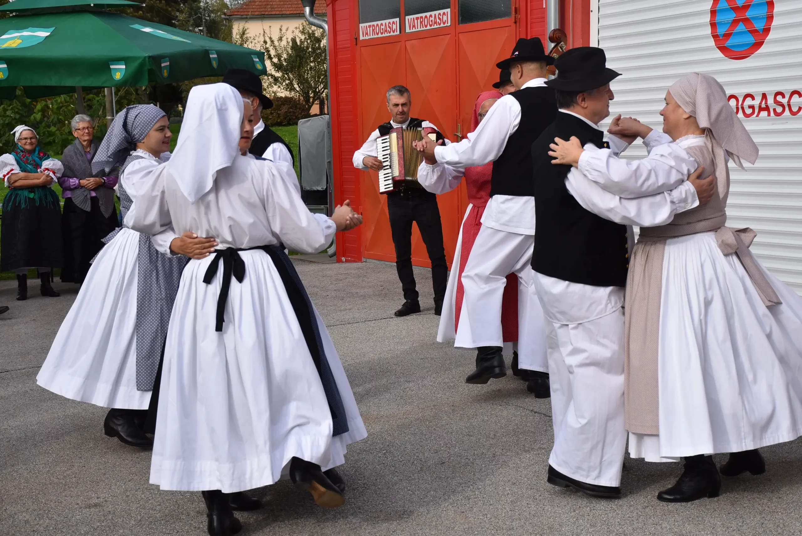 “Mamičina škrija” u Gornjem Kraljevcu 2024 (28) “Mamičina škrija” u Gornjem Kraljevcu 2024 (28)