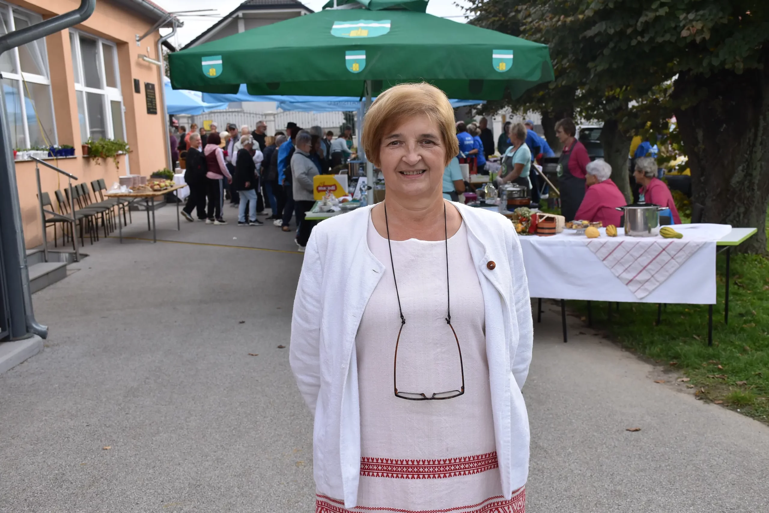 Štefanija Jambrošić, “Mamičina škrija” u Gornjem Kraljevcu 2024 (88) Štefanija Jambrošić, “Mamičina škrija” u Gornjem Kraljevcu 2024 (88)