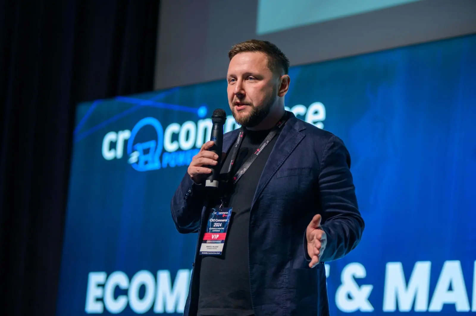 Marcel Majsan, predsjednik udruge eCommerce Hrvatska, najavio je prvi webshop certifikat na našem tržištu – Izvor- Udruga eCommerce Hrvatska Marcel Majsan, predsjednik udruge eCommerce Hrvatska, najavio je prvi webshop certifikat na našem tržištu – Izvor- Udruga eCommerce Hrvatska