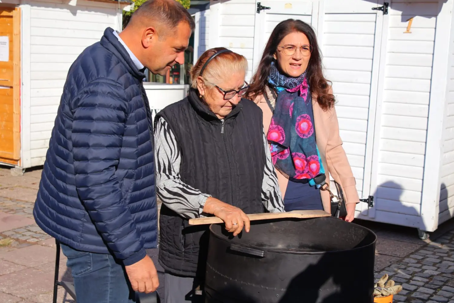 Marija Knezić (1) Marija Knezić (1)